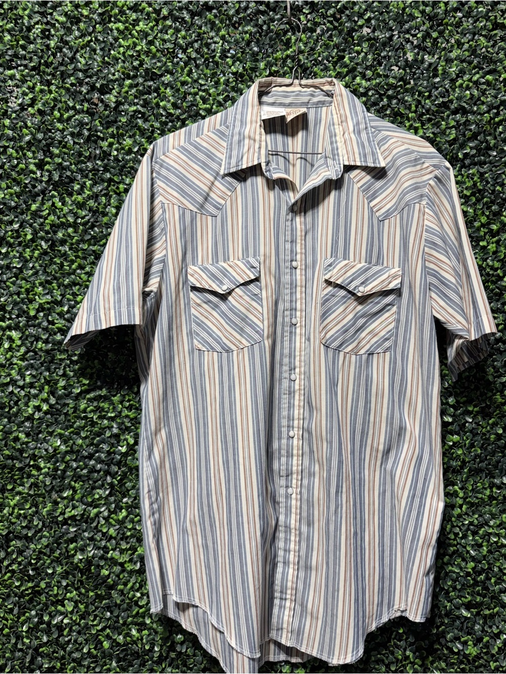 Vintage Mens pearl snap Short-Sleeve Stripe Button-Up Shirt - Blue & Tan
